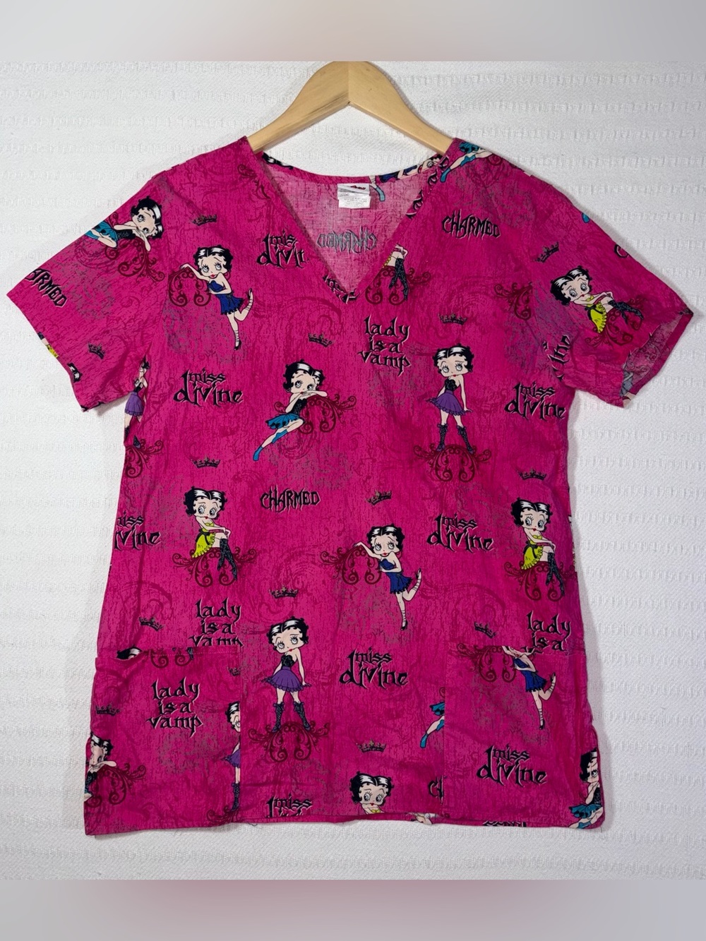 Vintage Betty Boop Women’s 2000s Scrub Top Size M 100% Cotton Healthcare Medical